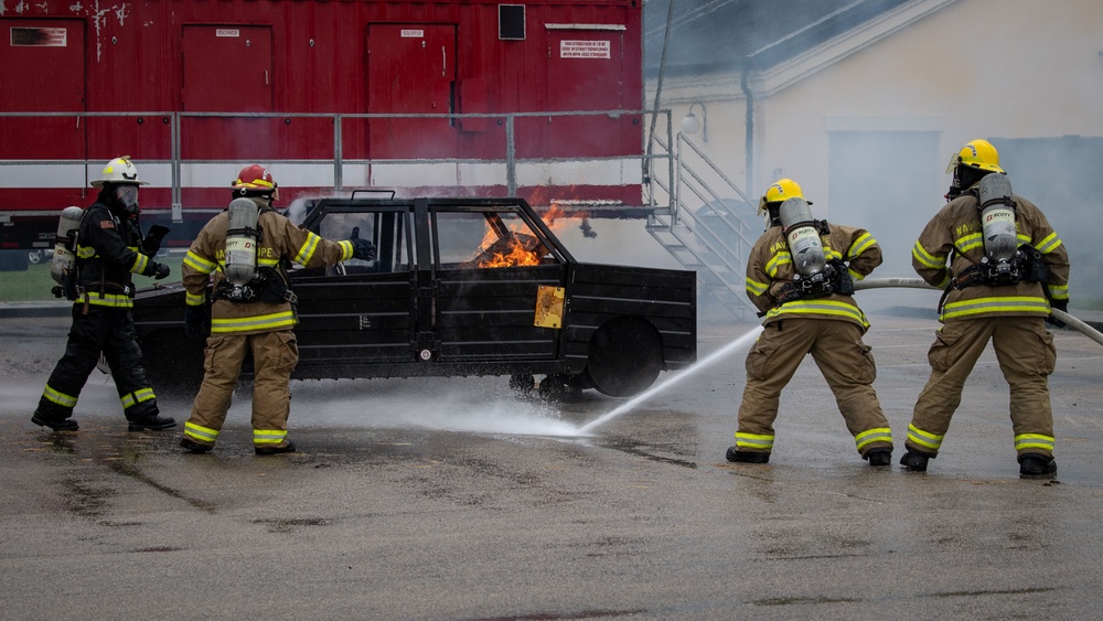 NSA Naples conducts live-fire firefighting course