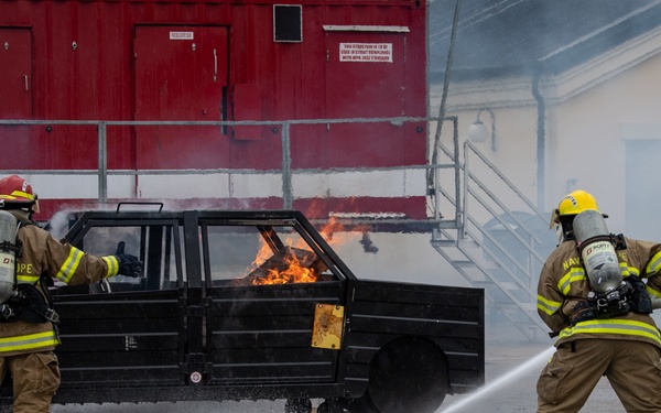 NSA Naples conducts live-fire firefighting course