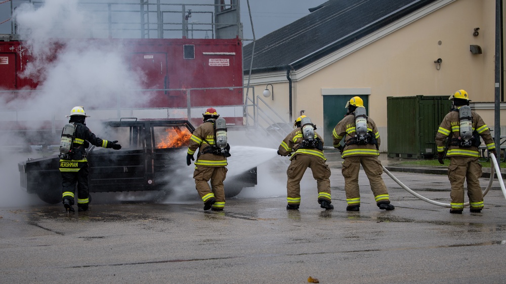 NSA Naples conducts live-fire firefighting course