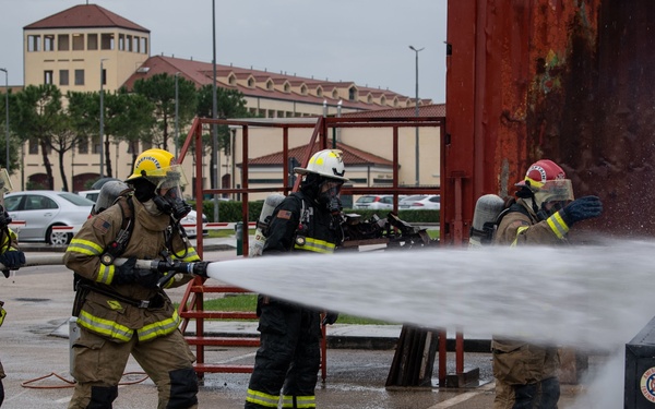 NSA Naples conducts live-fire firefighting course