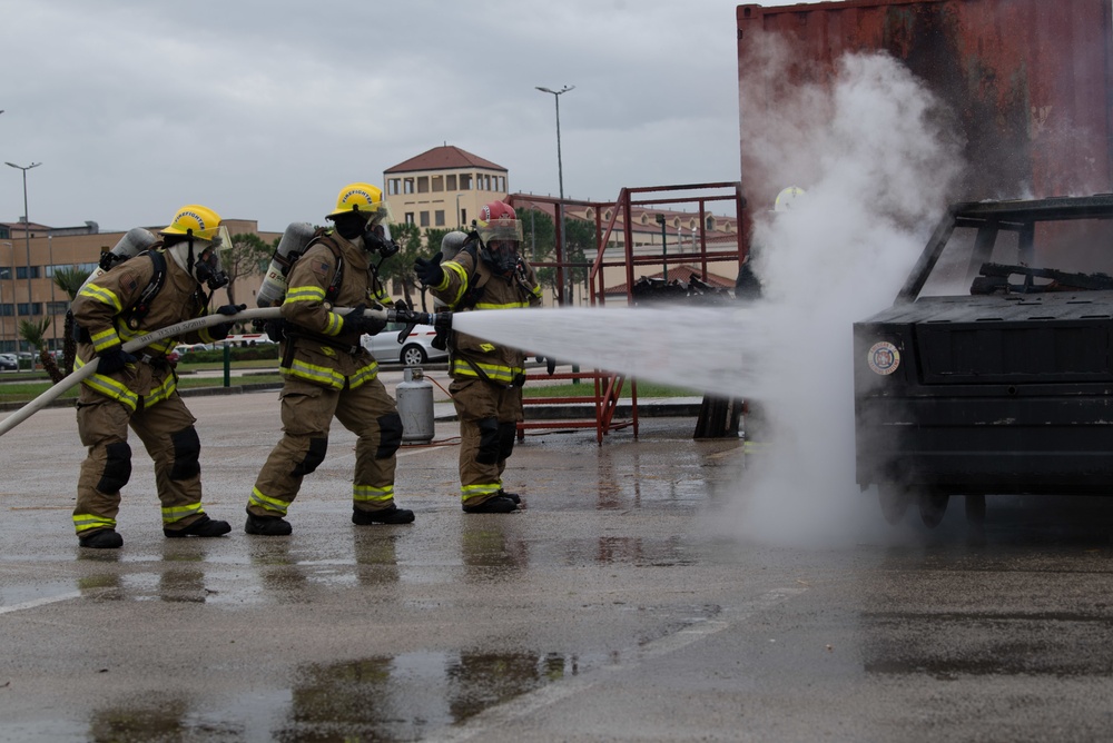 NSA Naples conducts live-fire firefighting course