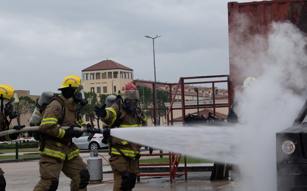 NSA Naples conducts live-fire firefighting course