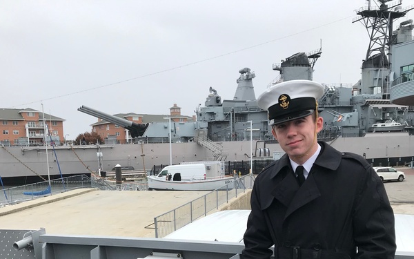 Naval Academy Midshipmen visit downtown Norfolk