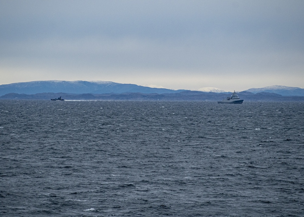 HNoMS Gnist and the HNoMS Otto Sverdrup transit the Norwegian Sea
