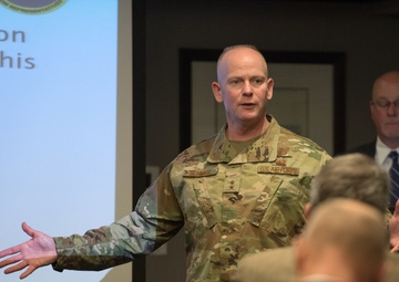 PEO for C3I&amp;N focuses on connectivity