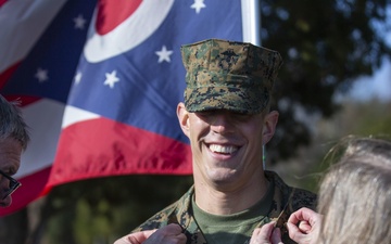 Michigan linebacker becomes Marine Corps Officer