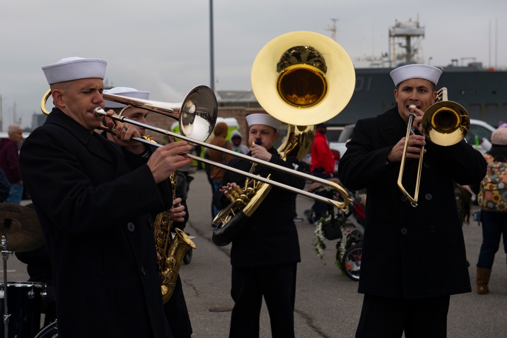 USS Wasp Returns to Naval Station Norfolk