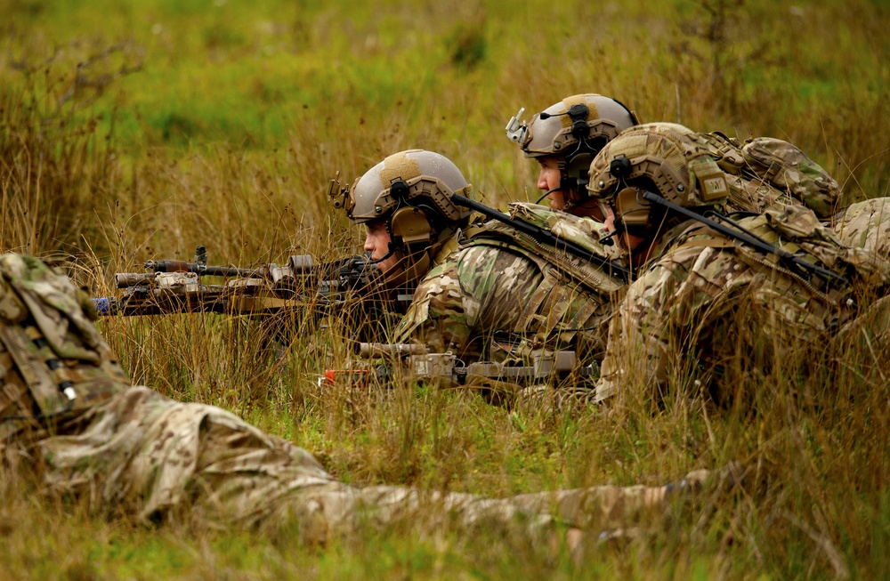 Special Forces conduct small tactics training