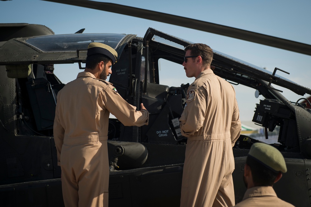 U.S. showcases assets during 2019 Dubai Airshow opening day