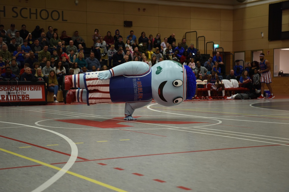 Harlem Globetrotters entertain the KMC community