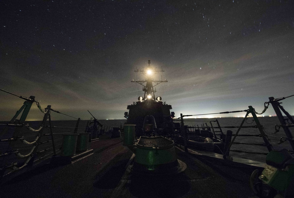 USS Carney (DDG 64)