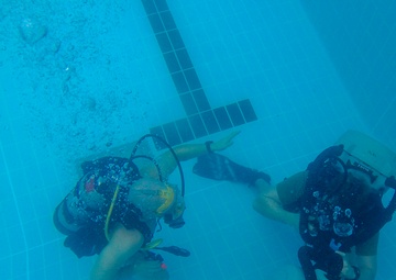 CTF 56.1 Conduct Mk 16 Rebreather Training