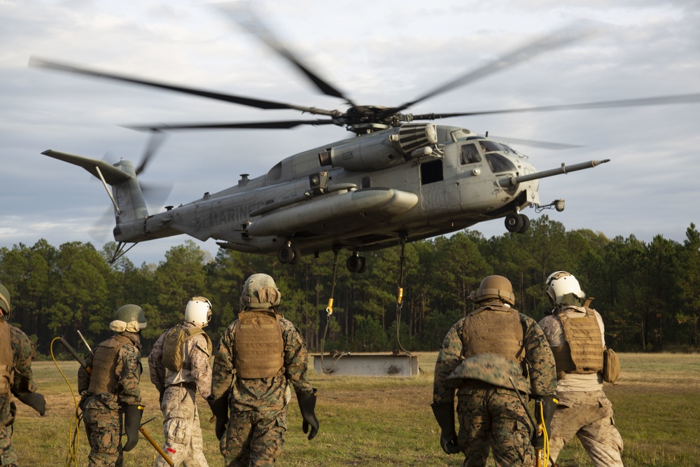 Basic Landing Support Specialist Course students conduct Helicopter support training