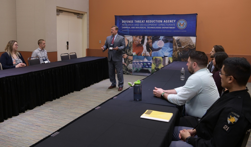 Dr. Hann Addresses Student Travel Awardees, Nov. 19, 2019