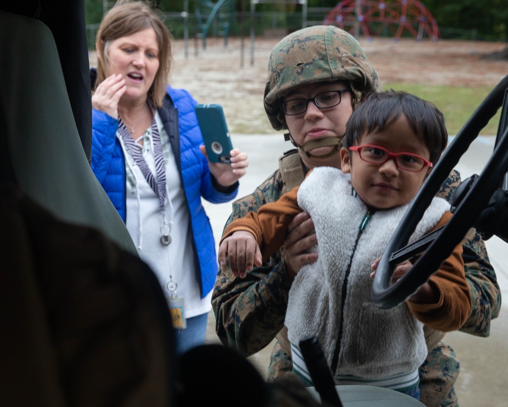 VMU-2 visits Brinson Memorial Elementary School