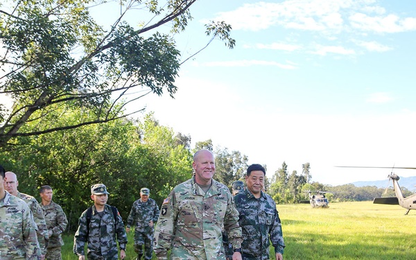 Chinese visits 25th ID