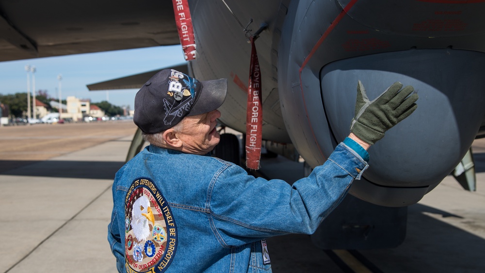 Once an Airman, always an Airman: retired B-52 crew chief reunites with aircraft