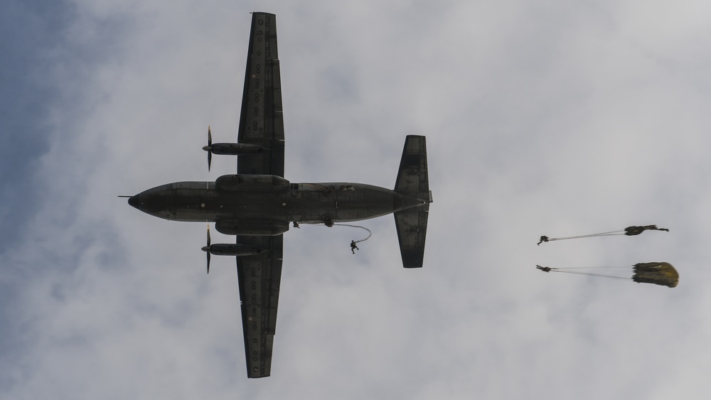 U.S. Service Members Earn Their French Jump Wings in Africa