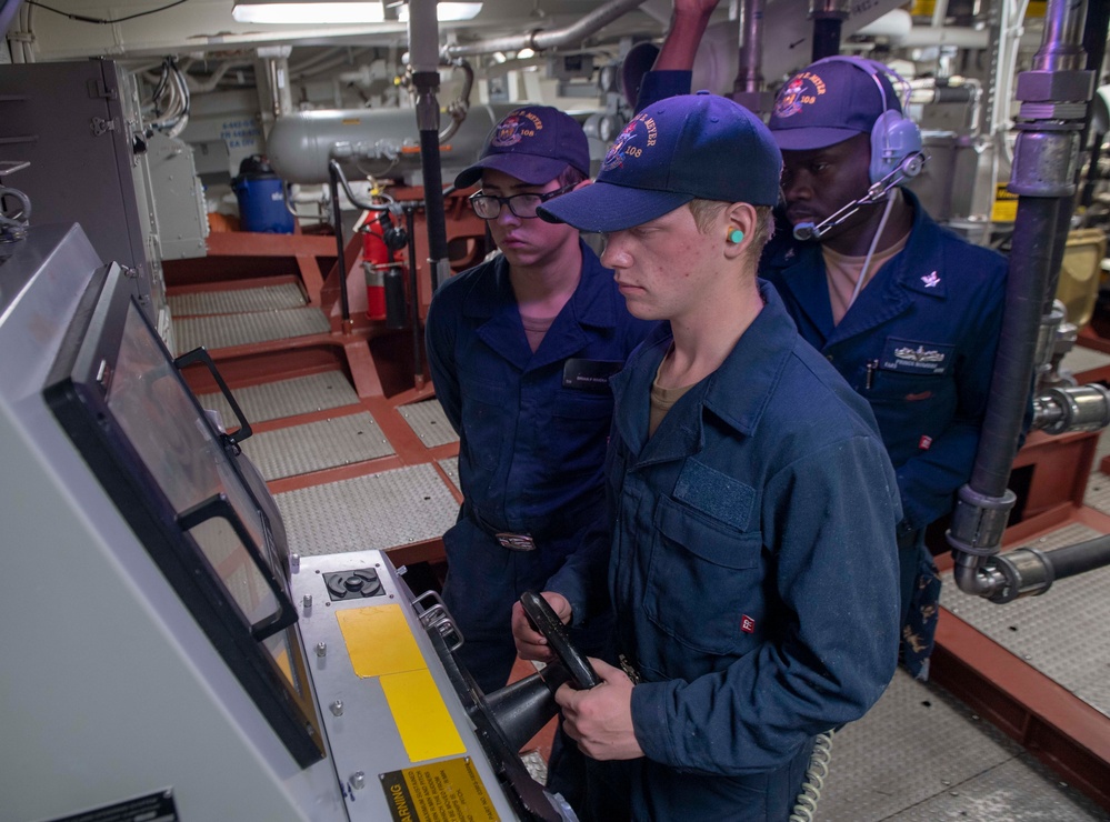 USS Wayne E. Meyer (DDG 108) Underway Operations Nov 15, 2019