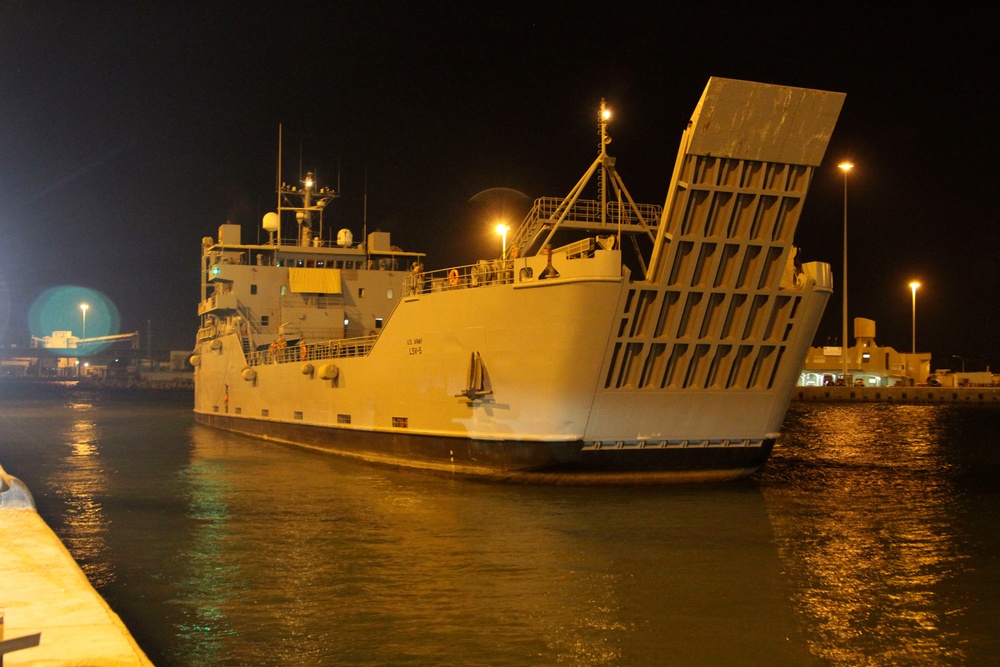 Cargo Operations at Shuaiba Port