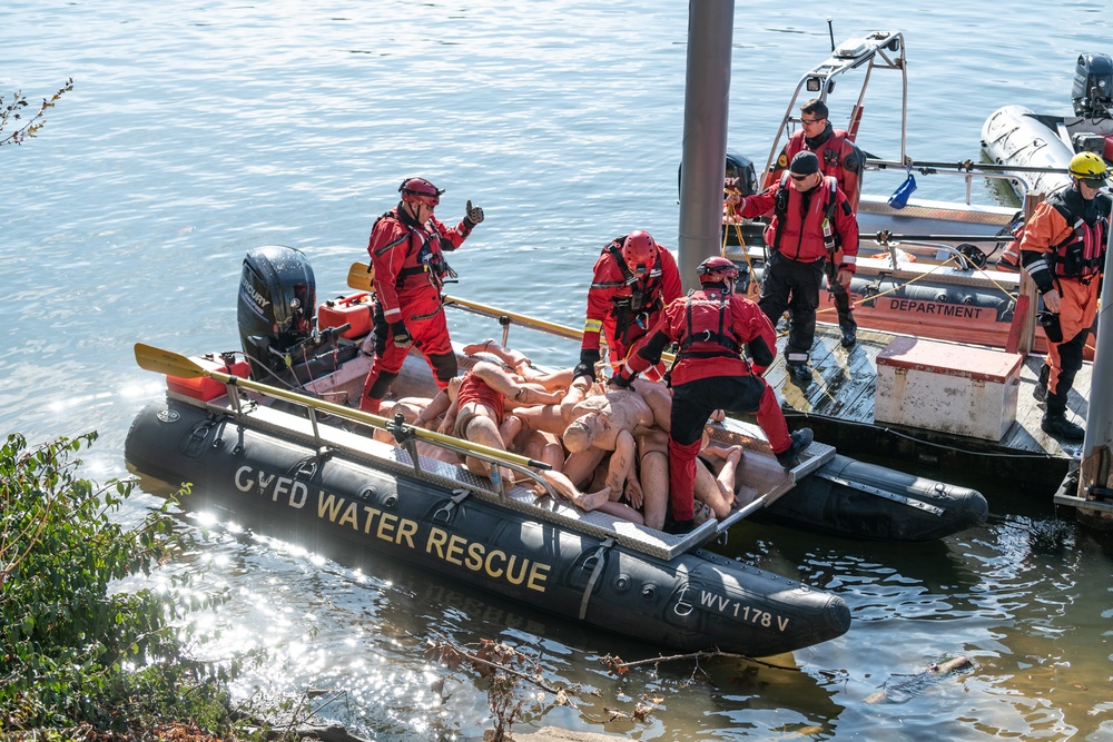 WVNG hosts multi-agency, multi-jurisdictional swift water search and rescue exercise on Kanawha River