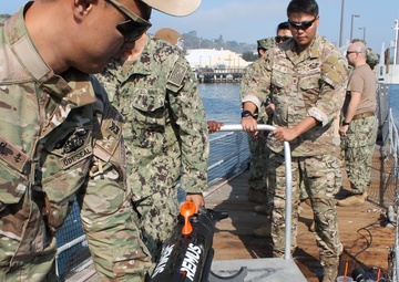 EOD Mobile Unit One Conducts Expeditionary Mine Countermeasures Training with the Republic of Korea’s Navy Special Warfare Flotilla