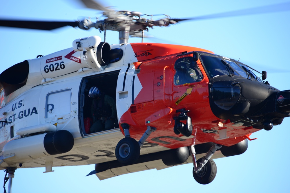 Coast Guard aircrew trains with Clatskanie Fire and Rescue