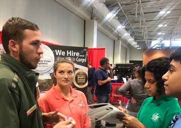 Corps technical experts prep freshmen for future STEM careers