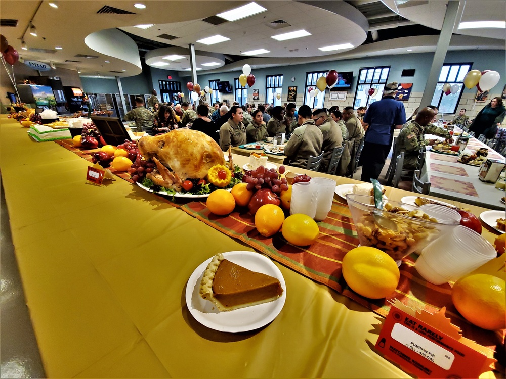 Fort McCoy holds annual Thanksgiving meal