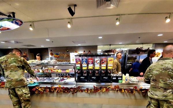 Fort McCoy holds annual Thanksgiving meal