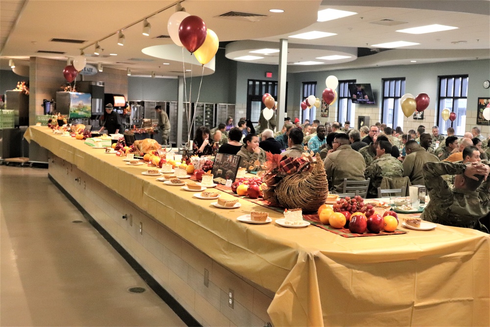 Fort McCoy holds annual Thanksgiving meal