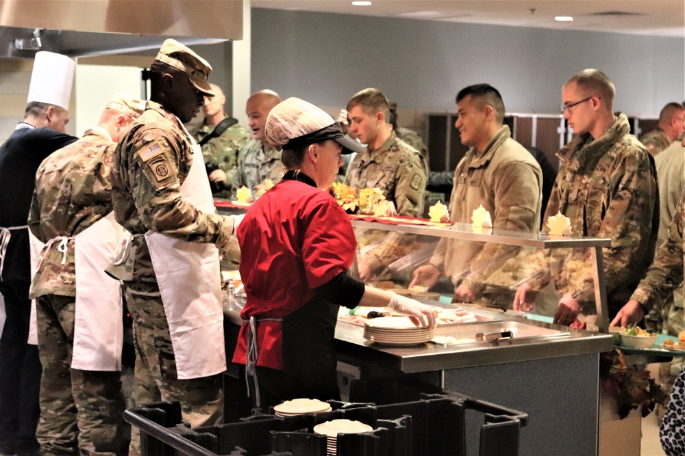 Fort McCoy holds annual Thanksgiving meal