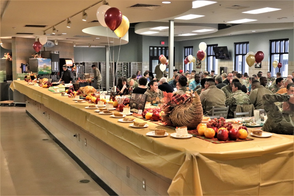 Fort McCoy holds annual Thanksgiving meal