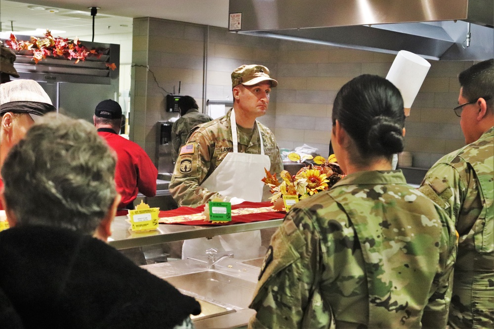 Fort McCoy holds annual Thanksgiving meal