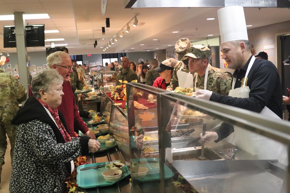 Fort McCoy holds annual Thanksgiving meal