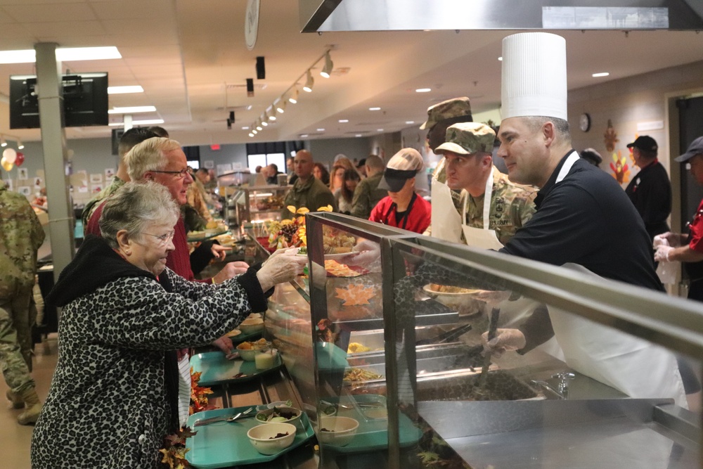 Fort McCoy holds annual Thanksgiving meal