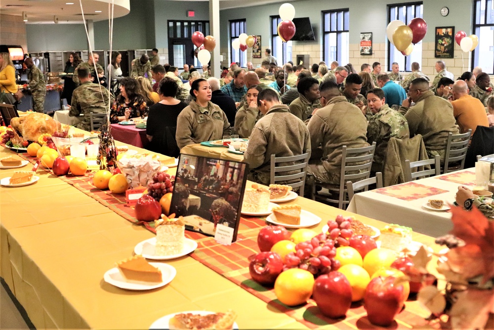 Fort McCoy holds annual Thanksgiving meal