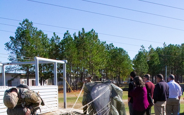 Leadership tour provides a glimpse into the Division’s capabilities