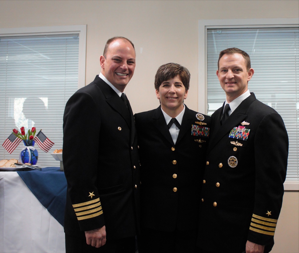 U.S. Navy IW Officers Celebrate Veterans Day