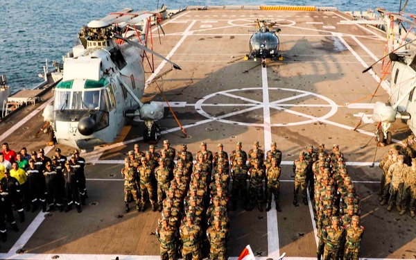 Tiger TRIUMPH: U.S. Marines aboard INS Jalashwa