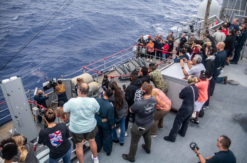 USS Harpers Ferry Conducts Live-Fire Exercise For Tigers