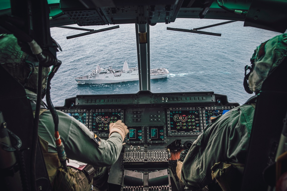 Evil Eyes perform air show for 11th MEU, Boxer ARG