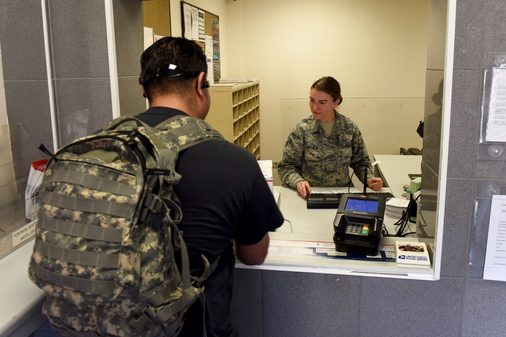 Postal service Airmen recommended holiday mailing dates
