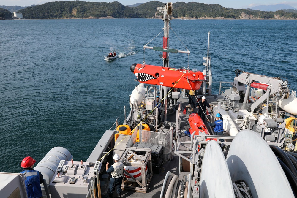 USS Pioneer continues operations during Mine Warfare Exercise 3JA 2019