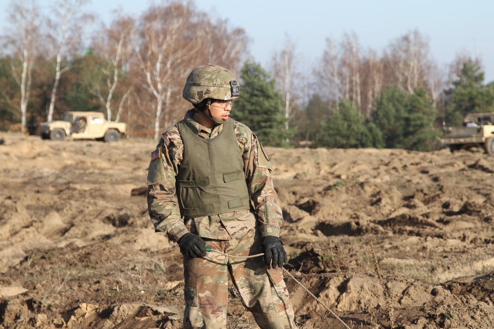 3rd Battalion, 16th Field Artillery Regiment conducts live fire exercise