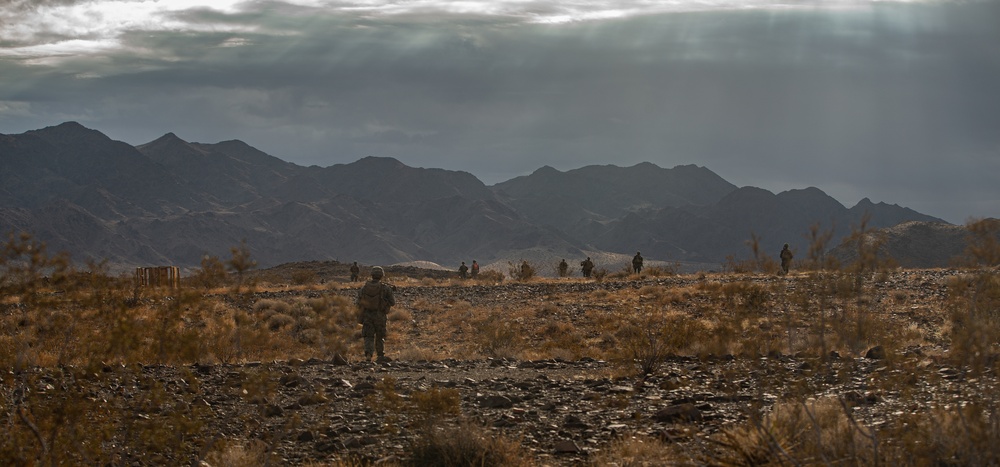 1st Marine Division tackles Range 230