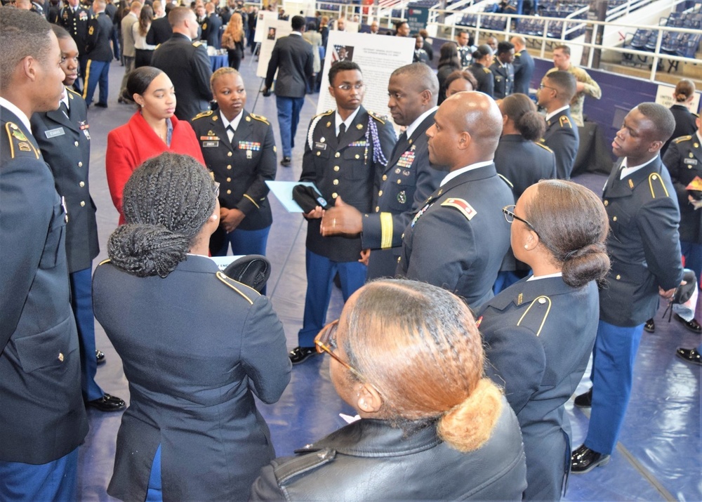 The Army Surgeon General talks with future Army leaders at leader development conference