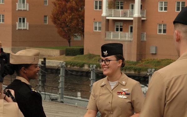 Naval Museum hosts a re-enlistment ceremony