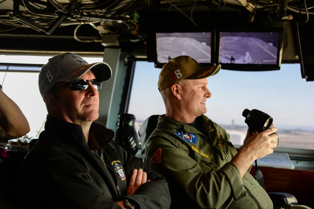 Makin Island Underway