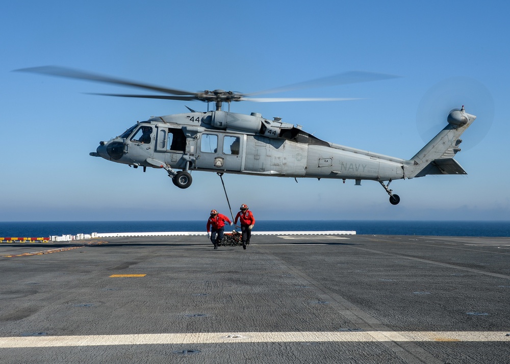 Makin Island Underway